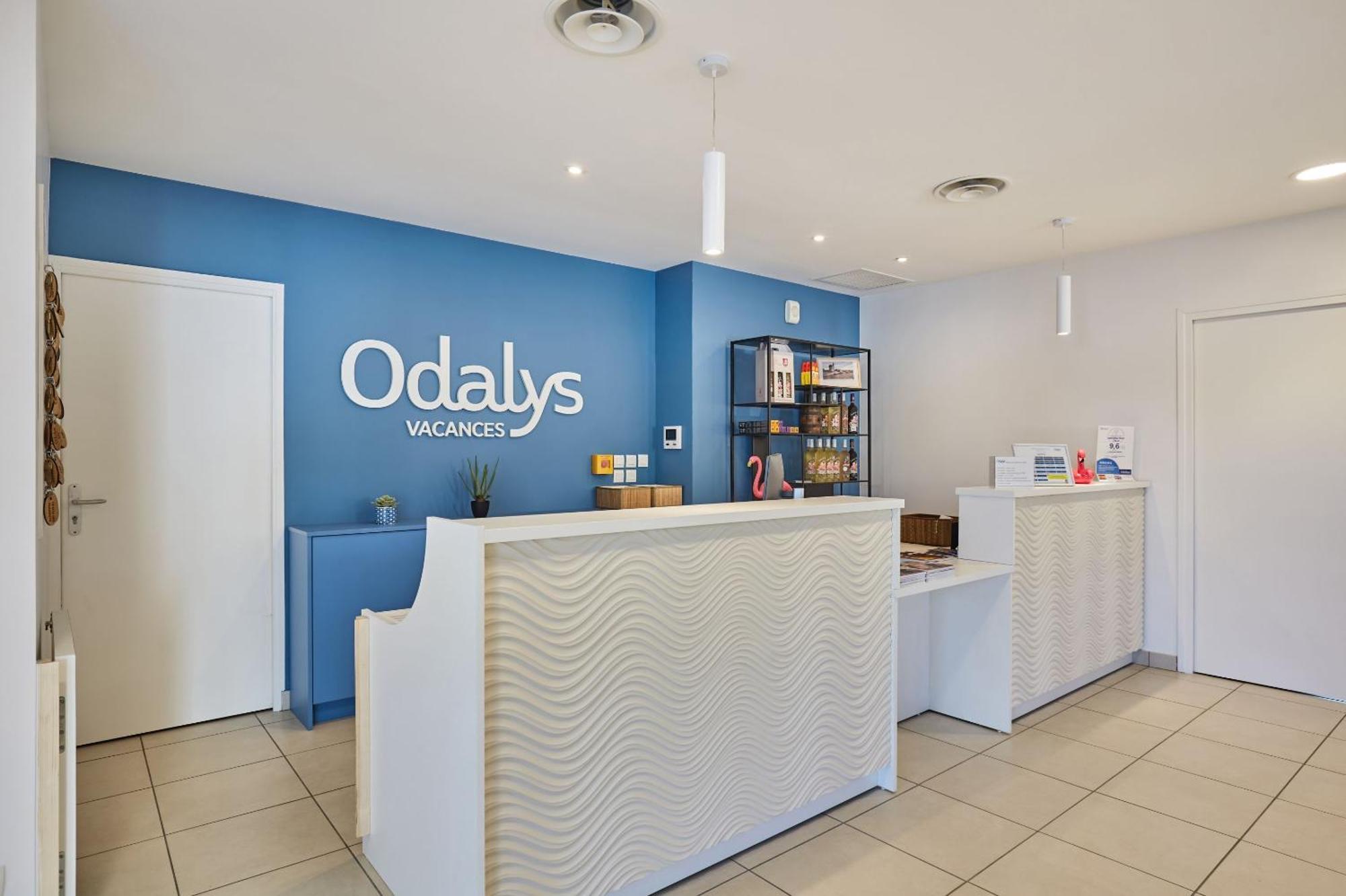 Residence Odalys Le Mas Des Flamants Aigues-Mortes Exterior photo