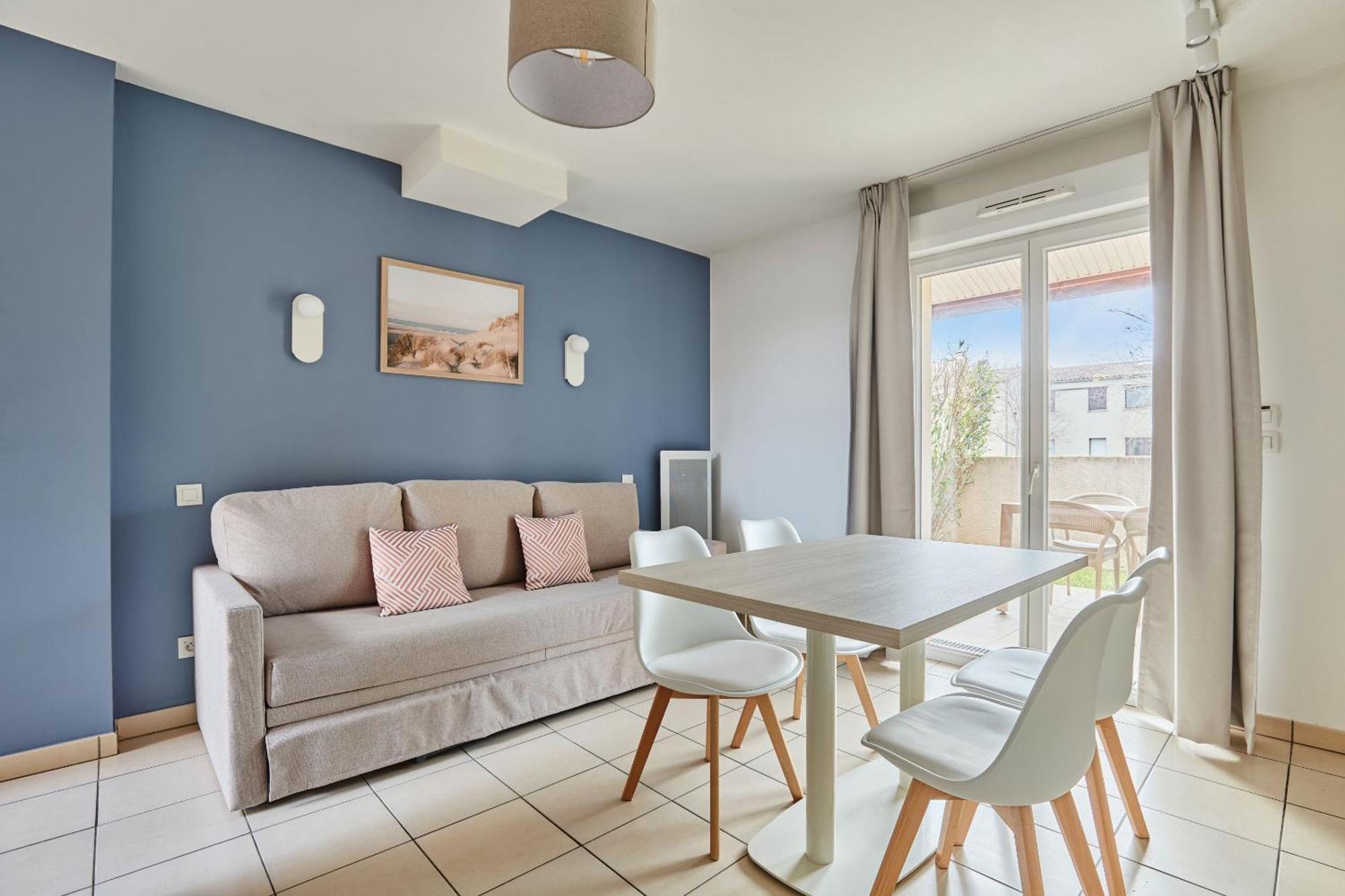 Residence Odalys Le Mas Des Flamants Aigues-Mortes Exterior photo