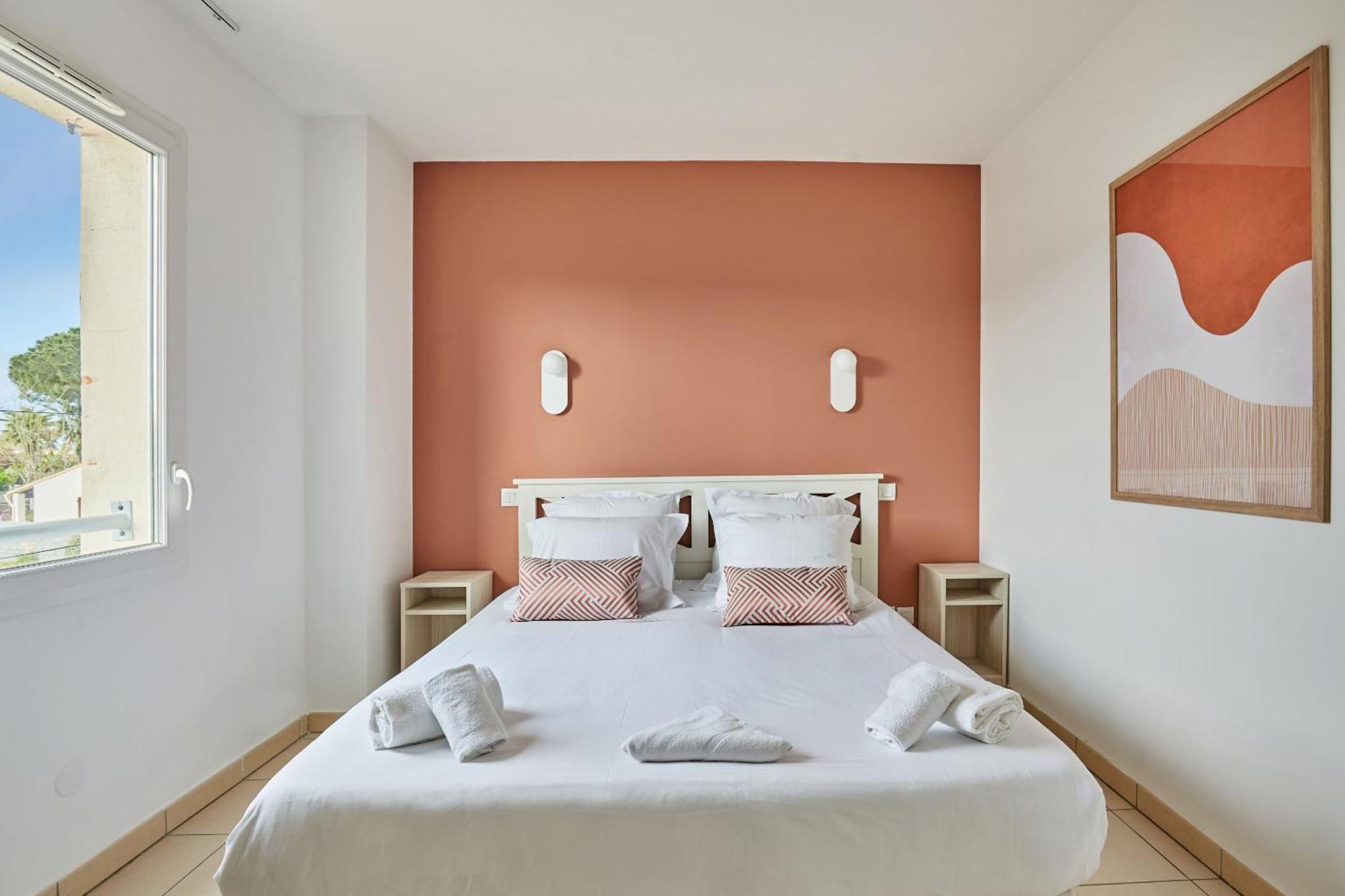 Residence Odalys Le Mas Des Flamants Aigues-Mortes Exterior photo
